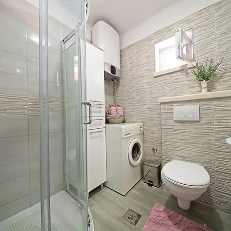 Luxury Ljilja Near The Beach * Postira